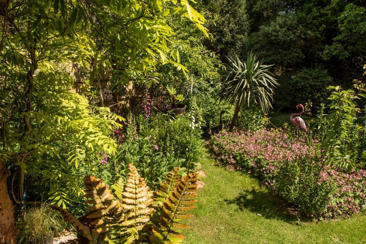 Ward Avenue B&B Cowes  Dış mekan fotoğraf