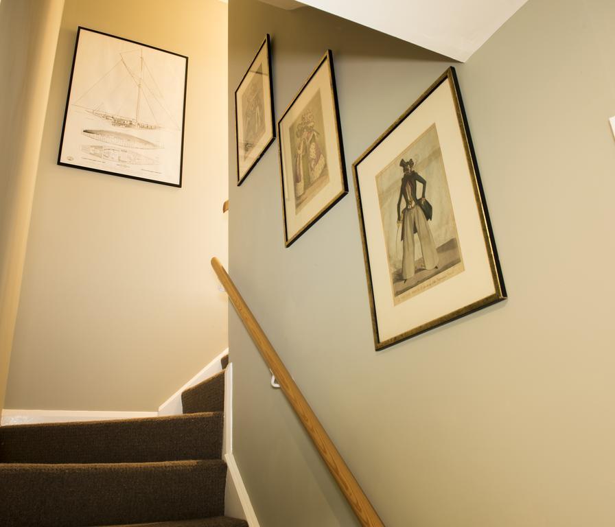 Ward Avenue B&B Cowes  Oda fotoğraf